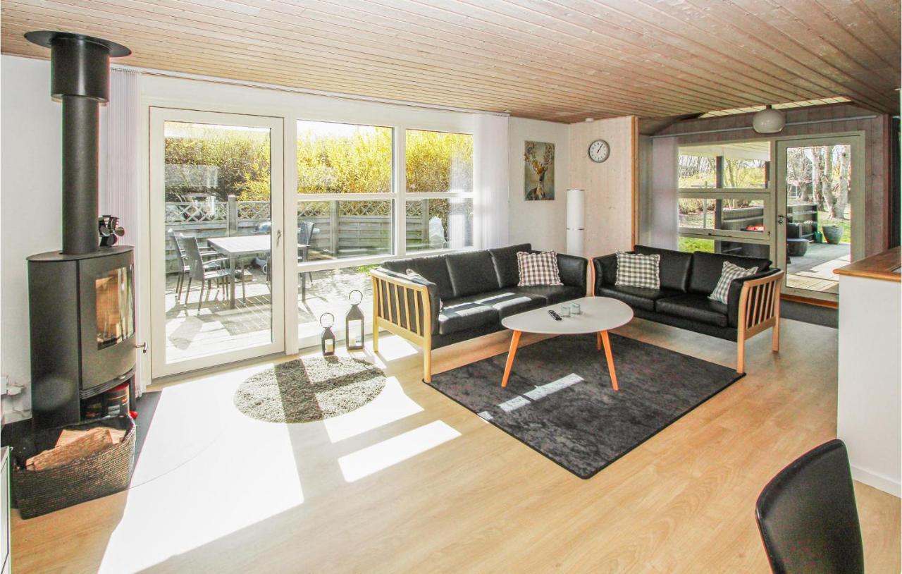 3 Bedroom Stunning Home In Samso Onsbjerg Eksteriør billede